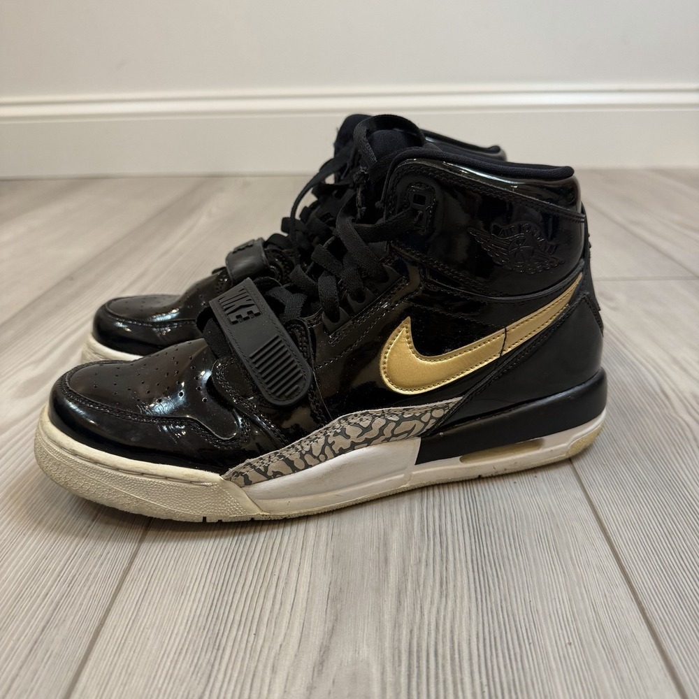 Nike Air Jordan Legacy 312 Size 7 Y GS Black Metallic Gold AT4040-007